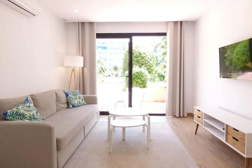 Caprichoso Apartamento En El Corazon De Puerto Banus 马尔韦利亚 外观 照片